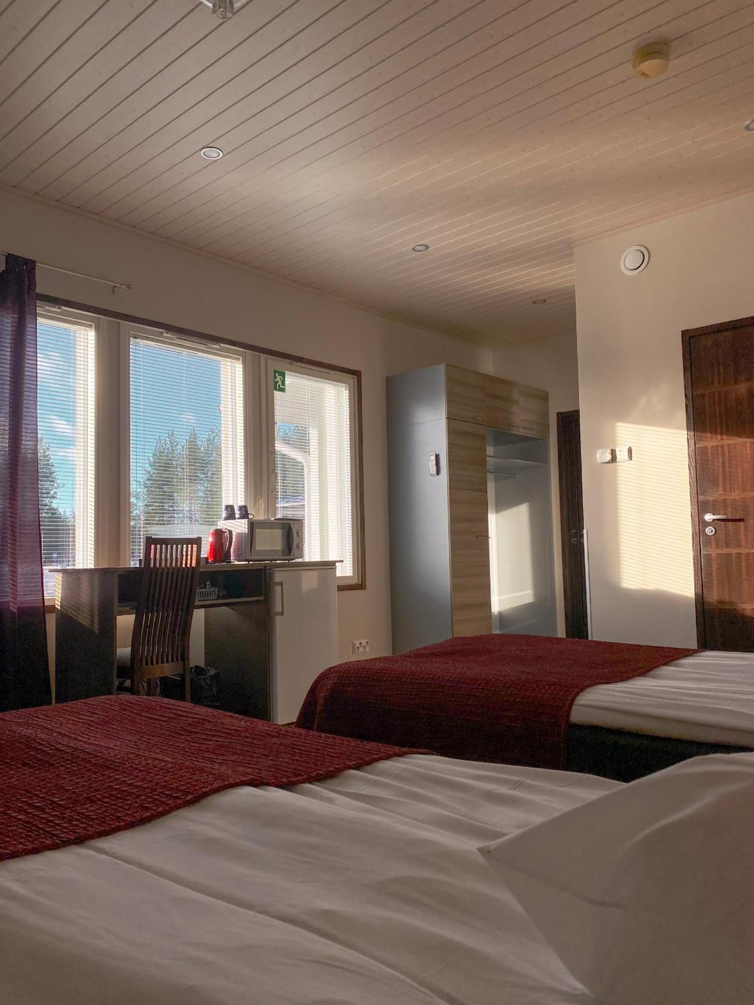 Safarimajoitus Hotel Kalajoki Phòng bức ảnh
